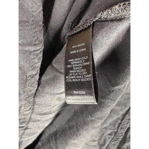 Express Blouse Women S Small Black V-Neck 3/4 Sleeve Rayon Casual Solid - Picture 4 of 7